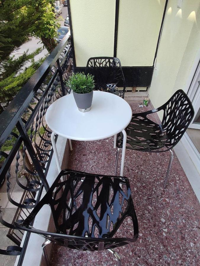 Haris Modern Apt. Near The Sea Thessaloníki Eksteriør bilde